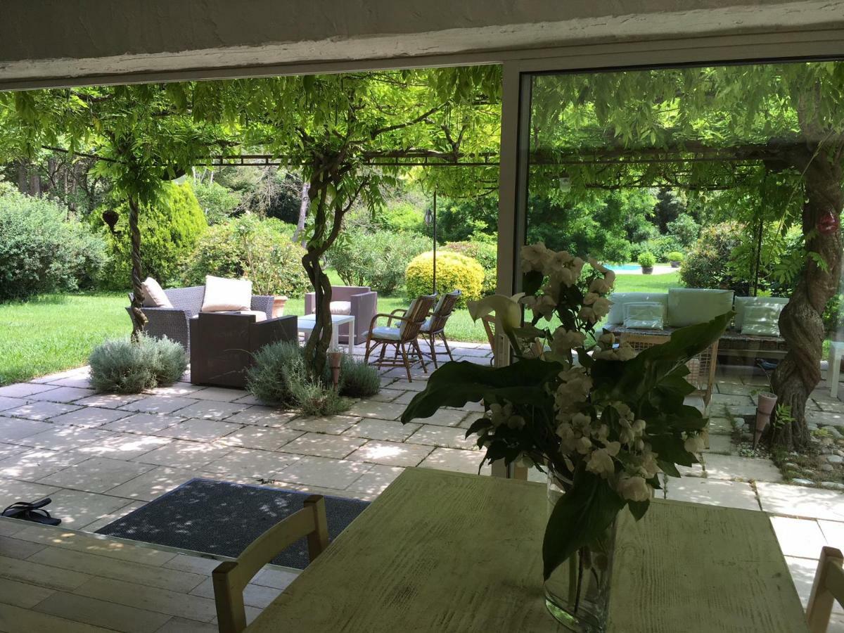 Villa De Miha วัลบอนน์ ภายนอก รูปภาพ